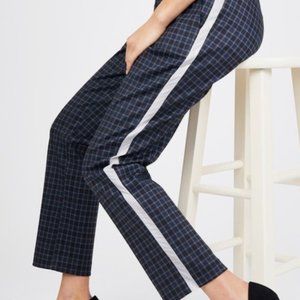 Laundry by Shelli Segal plaid racer stripe pants (S)